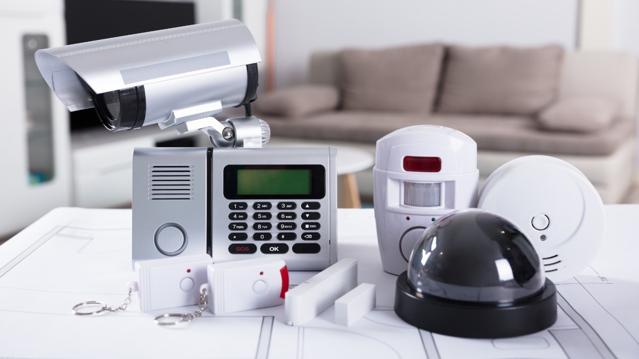 التوريد والتركيب